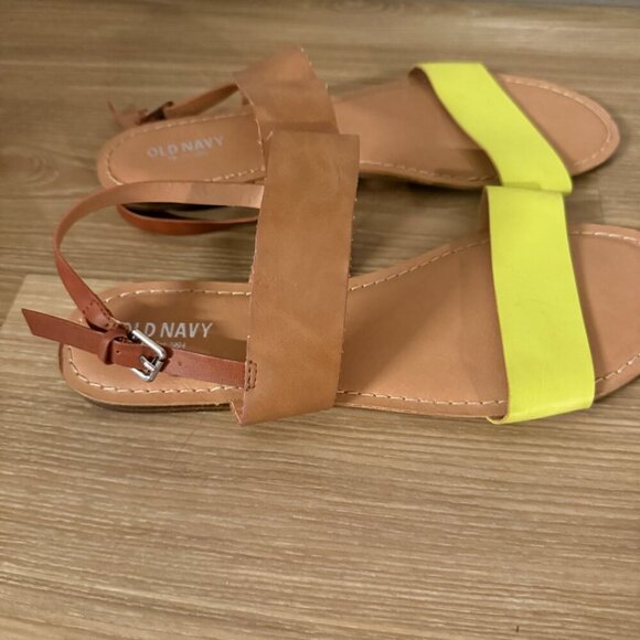 Old Navy Colorblock Sandals – Size 9 - Picture 3 of 4